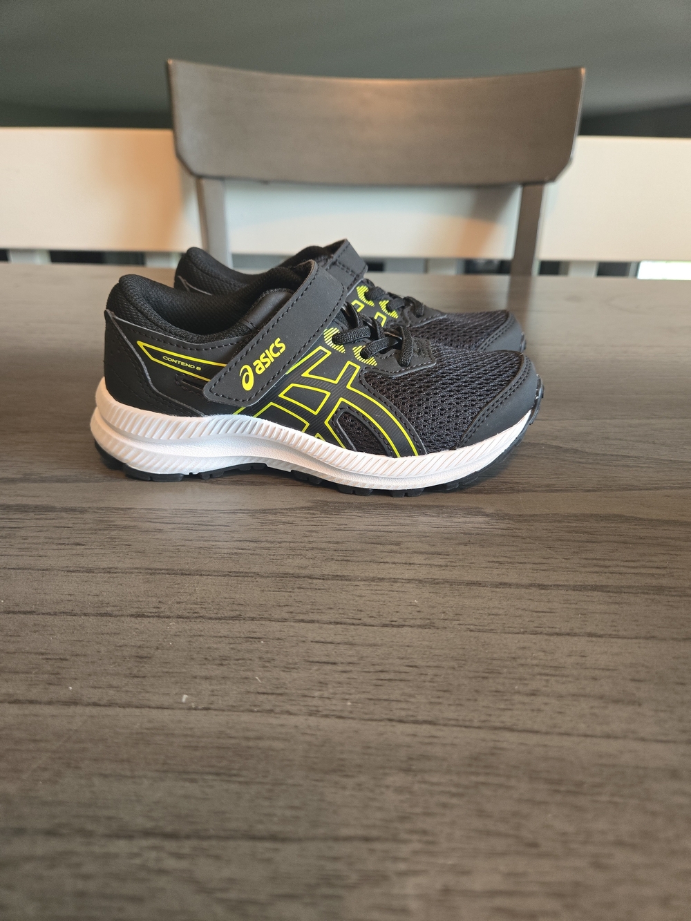 ASICS Kids' Black and Neon Yellow Velcro Athletic Shoes
